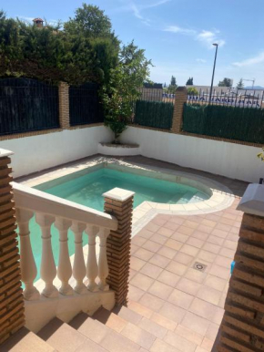 Villa Miriam, Padul
